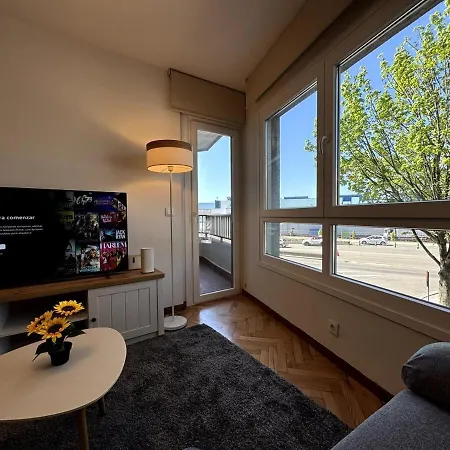 Apartamento Vive En El Corazón Del Barrio Marinero Piso 3hab Vigo