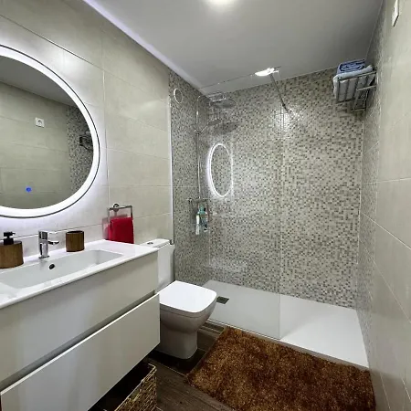 Apartamento Vive En El Corazón Del Barrio Marinero Piso 3hab Vigo