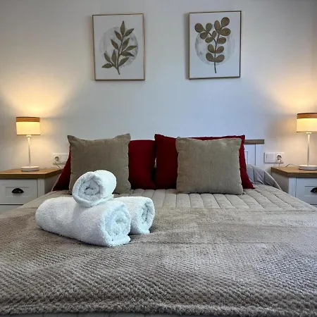 Apartamento Vive En El Corazón Del Barrio Marinero Piso 3hab *